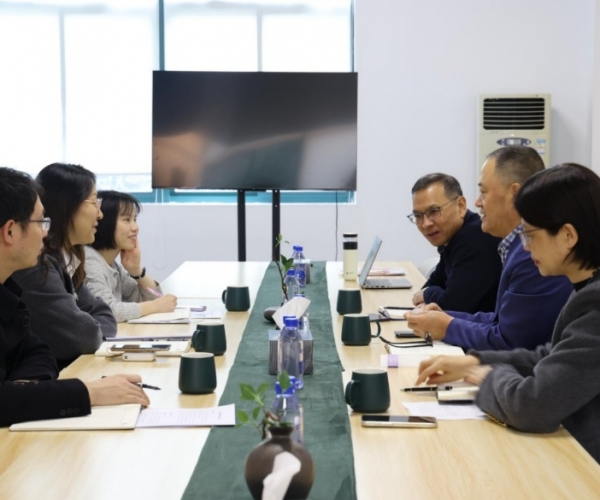 关切关切落实处，政企同心谋发展